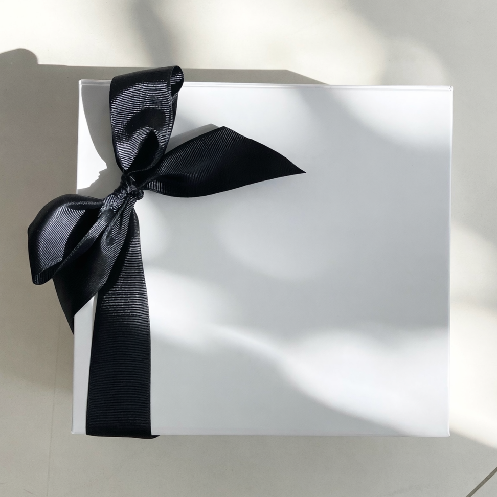 New “Signature Gift Box”