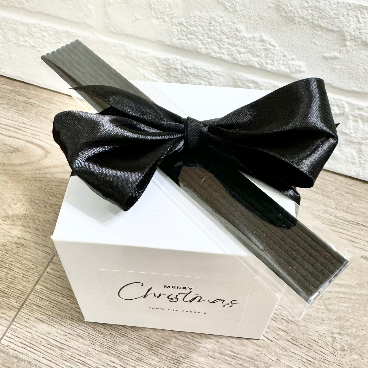 personalized signature reed diffuser
