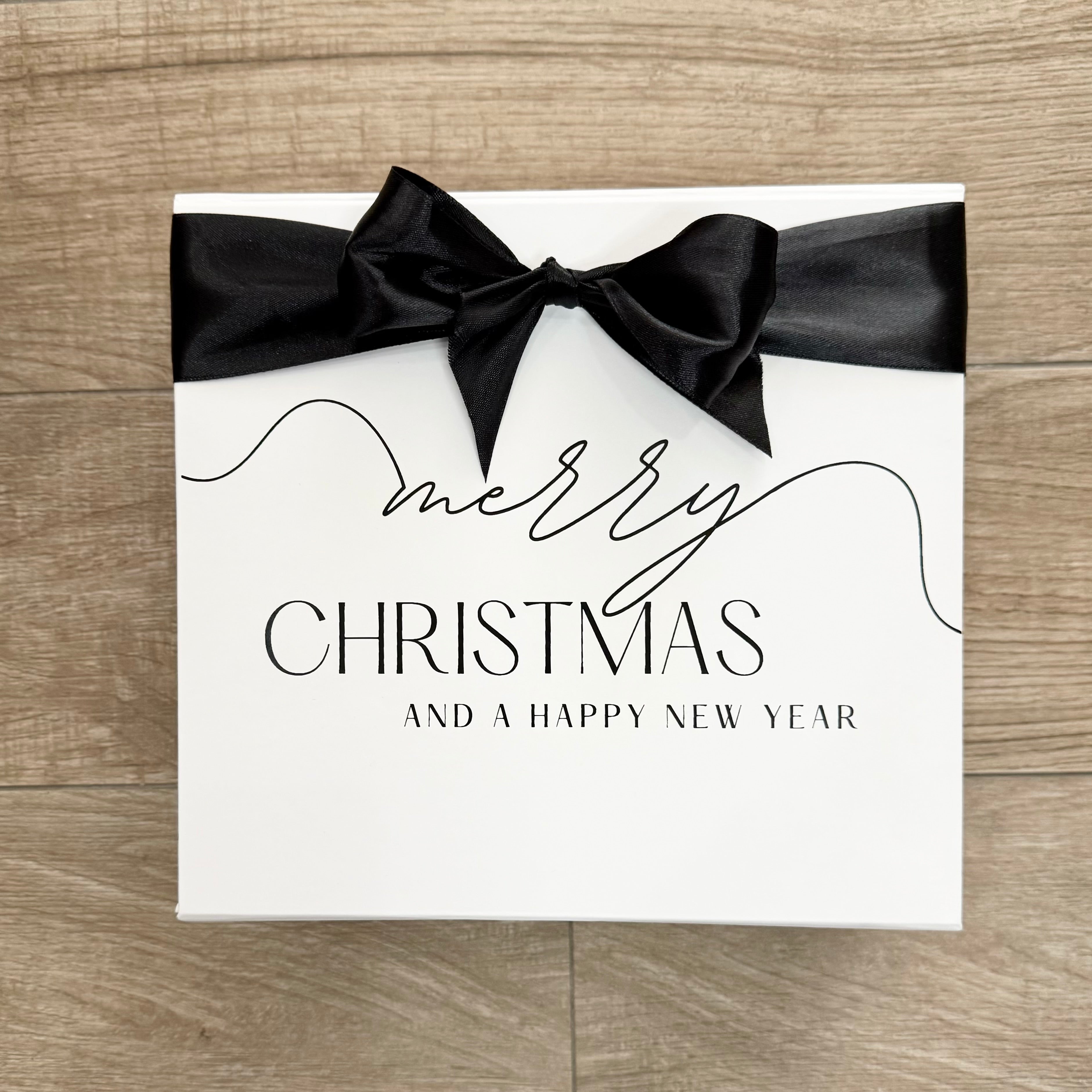 “Merry Christmas Signature Gift Box”